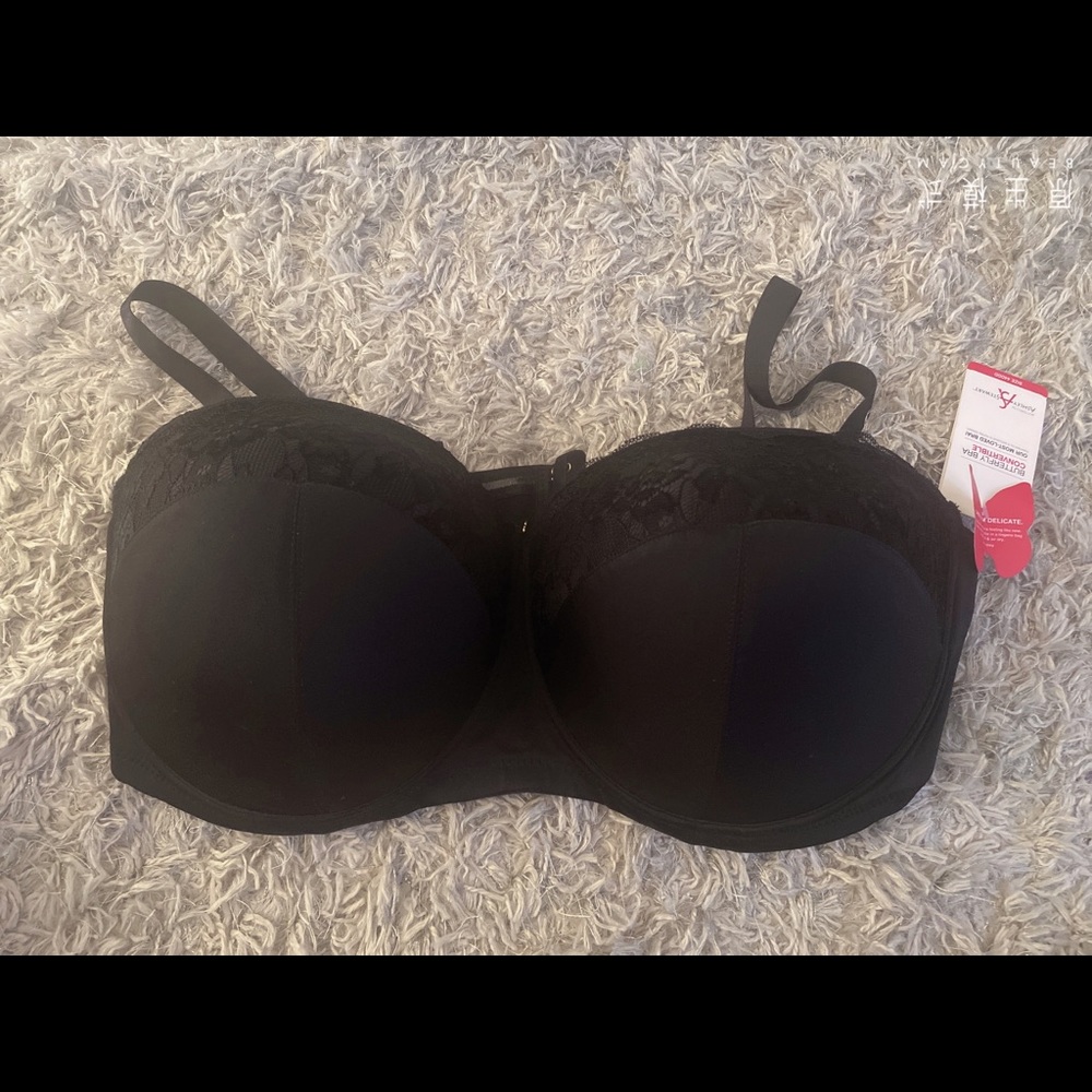 Black Butterfly Convertibles Bra NWT